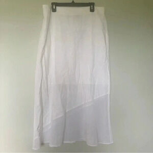 NWT Chico’s linen  white skirt size 2
